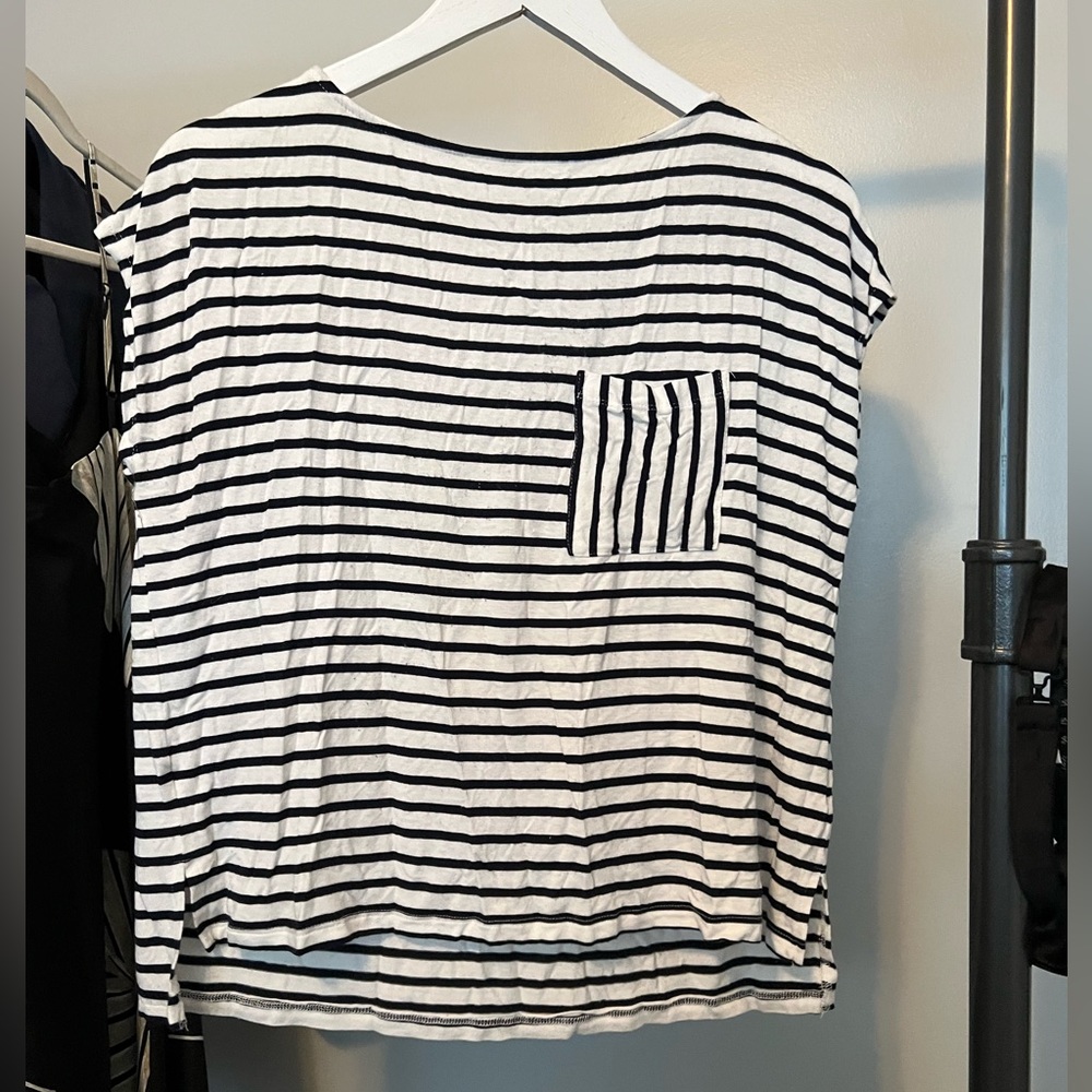 Tart size small striped shirt. Great condition!